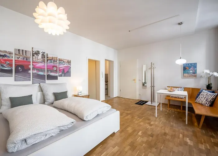 Grosse Altstadtwohnung In Lage Zentrum